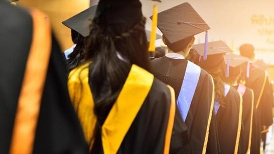 Committee formed for exam reforms in higher education in Punjab(Shutterstock/For representational purposes) Committee formed for exam reforms in higher education in Punjab(Shutterstock/For representational purposes)