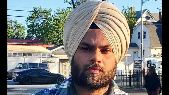 Sumit Ahluwalia. Sumit Ahluwalia.