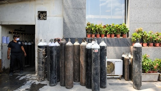 All private doctors in Noida have been directed to not ask relative or attendant of any patient to procure oxygen cylinders. (Representational Image)