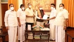 DMK's Stalin meets Governor Banwarilal Purohit. DMK's Stalin meets Governor Banwarilal Purohit.