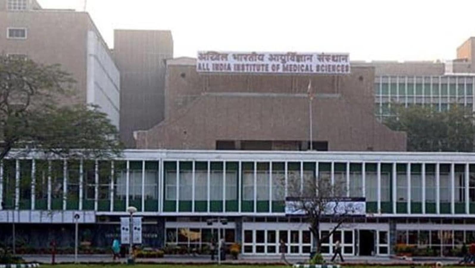 AIIMS Delhi adds 150 more beds for Covid patients Latest News Delhi