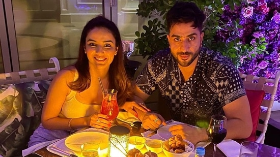 Jasmin Bhasin shares a throwback picture with Aly Goni. 