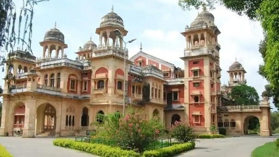 Allahabad University campus. (HT) Allahabad University campus. (HT)