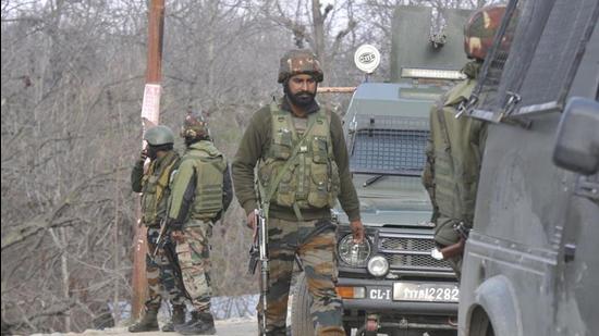 Jammu and Kashmir police said one of the terrorists killed in Sopore on Tuesday night was Hamas alias Asrar ,a Pakistani citizen, affiliated with the Lashkar-e-Taiba. (File HT Photo/Representative use.) Jammu and Kashmir police said one of the terrorists killed in Sopore on Tuesday night was Hamas alias Asrar ,a Pakistani citizen, affiliated with the Lashkar-e-Taiba. (File HT Photo/Representative use.)