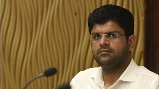 Haryana deputy CM Dushyant Chautala said no decision has been taken so far on opening of liquor vends in Haryana. (HT File) Haryana deputy CM Dushyant Chautala said no decision has been taken so far on opening of liquor vends in Haryana. (HT File)