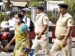 In an official notification issued by Bihar Police Headquarters, police officials have been instructed to monitor lockdown strictly throughout the state. In an official notification issued by Bihar Police Headquarters, police officials have been instructed to monitor lockdown strictly throughout the state.