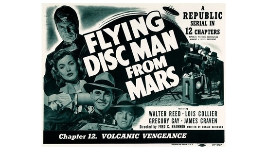 Martians, fearful of Earthlings’ new atomic bomb technology, decide to invade our planet. Mota the Martian is hoping to take over control of humans. He blackmails scientists, has an army of criminal henchmen. Can humans hold on to their humanity and beat the invaders?