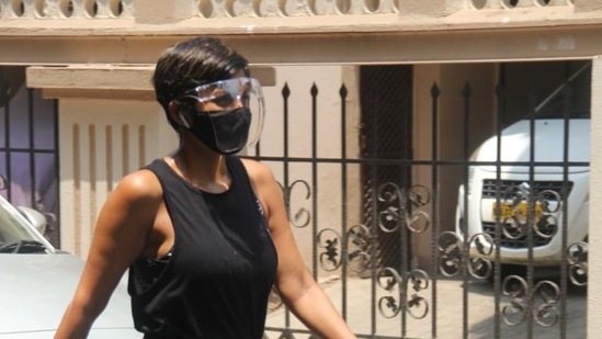 Mandira Bedi was spotted in Bandra on Thursday too.(Varinder Chawla)
