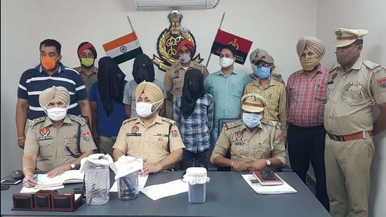 ADCP Jaskiranjit Singh Teja giving details about the arrest of the murder accused in Ludhiana on Thursday. (HT Photo) ADCP Jaskiranjit Singh Teja giving details about the arrest of the murder accused in Ludhiana on Thursday. (HT Photo)