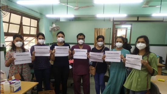 Resident doctors start campaign in Mumbai. (Sourced) Resident doctors start campaign in Mumbai. (Sourced)