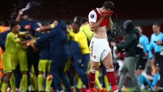 Arsenal's Pablo Mari looks dejected after the match. (REUTERS)