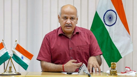 The Delhi government now plans to create outreach vaccination camps for journalists. In picture - Delhi deputy chief minister Manish Sisodia.(PTI) The Delhi government now plans to create outreach vaccination camps for journalists. In picture - Delhi deputy chief minister Manish Sisodia.(PTI)