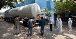 An oxygen tanker arrives to replenish stocks at the LNJP Hospital, in New Delhi. (Sanjeev Verma/ Hindustan Times) An oxygen tanker arrives to replenish stocks at the LNJP Hospital, in New Delhi. (Sanjeev Verma/ Hindustan Times)