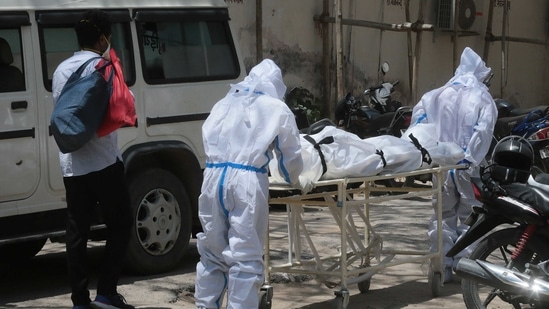 Officials said that only four deaths have occurred due to the virus between April 15 and May 5.. (Photo by Himanshu Vyas/ Hindustan Times)
