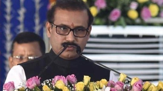 Citing the Union government, Tope said Covid-19 cases have dipped in 12 out of the total 36 districts in Maharashtra, but in some other districts, the cases are on a higher side. (Anshuman Poyrekar/HT Photo)
