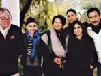 Saif Ali Khan, Kareena Kapoor, and Soha Ali Khan pose with other members of the Pataudi family. Saif Ali Khan, Kareena Kapoor, and Soha Ali Khan pose with other members of the Pataudi family.