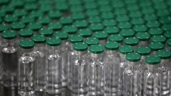 "I request the Central government to vaccinate everyone in the country before exporting vaccines," Manish Sisodia said. (Reuters)