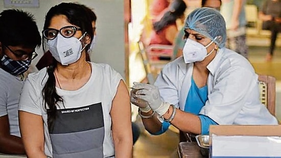 India’s daily vaccination rate has declined from over 3.5 mn doses in April to just over 2 mn in the past week. (HT Photo ) India’s daily vaccination rate has declined from over 3.5 mn doses in April to just over 2 mn in the past week. (HT Photo )
