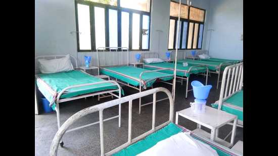 The hospital has decided to hand over the oxygen cylinders to the district administration. (Representational photo) The hospital has decided to hand over the oxygen cylinders to the district administration. (Representational photo)