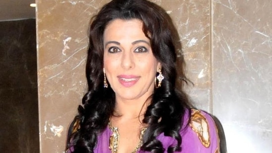 Pooja Bedi has commented on Kartik Aaryan's recasting in Dostana 2.(HT FILE PHOTO)