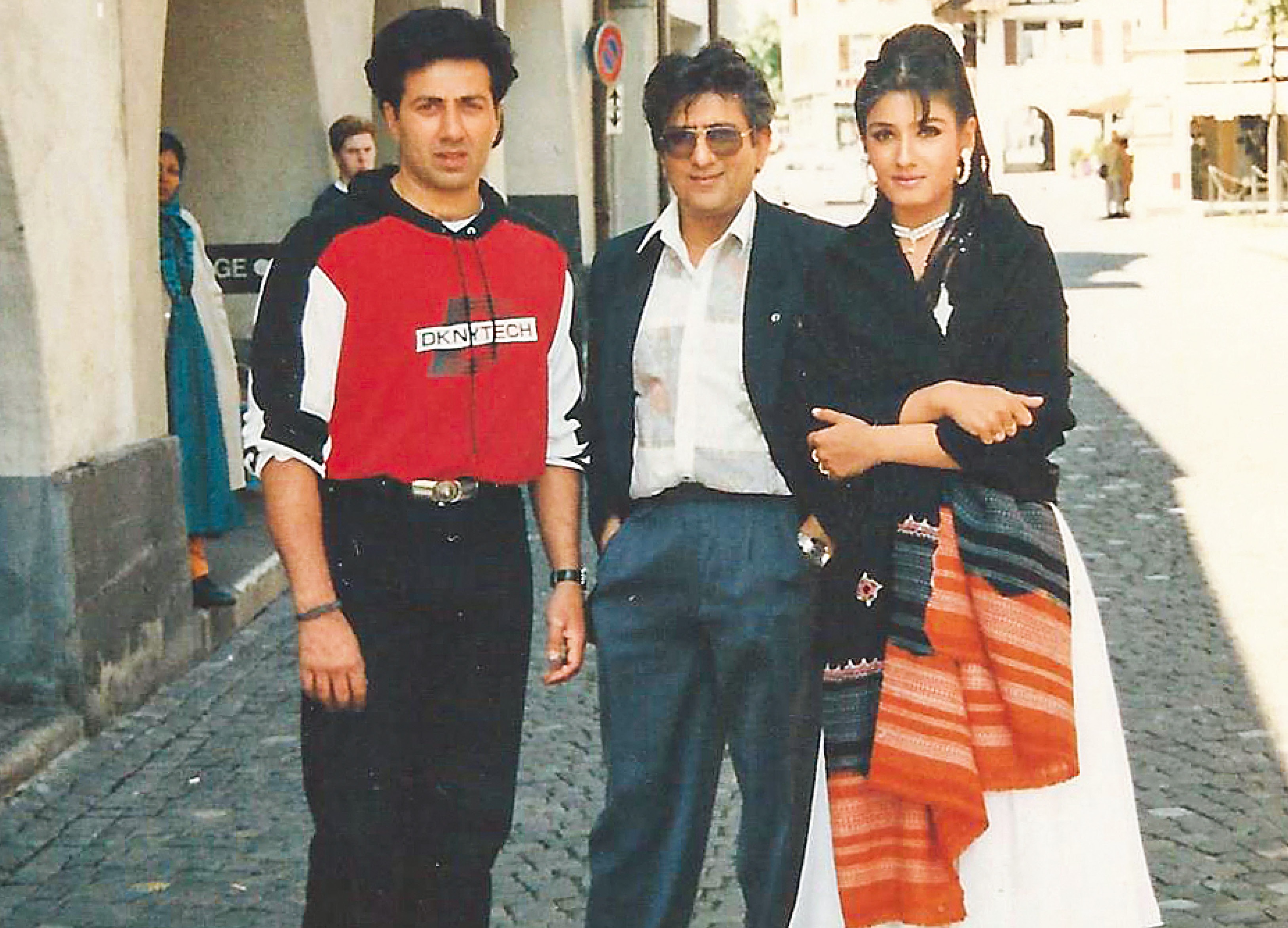 Raveena with Sunny Deol (extreme left) and a fan in Burgen, Switzerland Raveena with Sunny Deol (extreme left) and a fan in Burgen, Switzerland