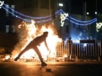 Some 121 Palestinians were wounded in Saturday’s overnight clashes. Israeli police said 17 of its officers were wounded.(AFP) Some 121 Palestinians were wounded in Saturday’s overnight clashes. Israeli police said 17 of its officers were wounded.(AFP)