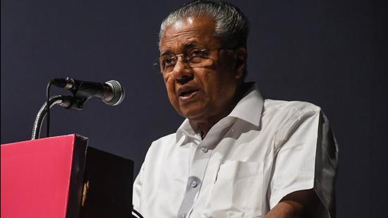 Kerala chief minister Pinarayi Vijayan has told Prime Minister Narendra Modi that the state would not be in a position to spare oxygen for other states such as Tamil Nadu (HT File Photo/Shashi S Kashyap) Kerala chief minister Pinarayi Vijayan has told Prime Minister Narendra Modi that the state would not be in a position to spare oxygen for other states such as Tamil Nadu (HT File Photo/Shashi S Kashyap)