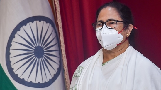 On Mamata Banerjee’s team are 24 ministers of cabinet rank, 10 ministers of state with independent charge, and nine other ministers of state.(PTI)