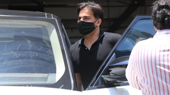 Arbaaz Khan was also spotted at vaccination centre with his son Arhaan.
