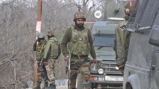 An encounter broke out in South Kashmir on Tuesday, a day after three terrorists were killed in Shopian district.(HT Photo) An encounter broke out in South Kashmir on Tuesday, a day after three terrorists were killed in Shopian district.(HT Photo)