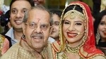 Sambhavna Seth's father died due to Covid-19 related complications. Sambhavna Seth's father died due to Covid-19 related complications.