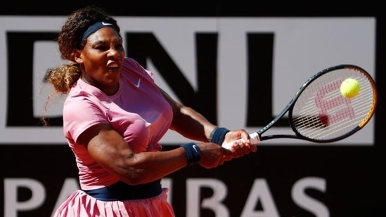 Serena Williams of the U.S. in action during her second-round match against Argentina's Nadia Podoroska(REUTERS)