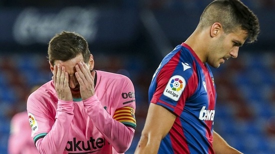 Barcelona's La Liga hopes hang by a thread. (AP) Barcelona's La Liga hopes hang by a thread. (AP)