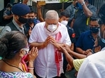 West Bengal governor Jagdeep Dhankar meets Sitalkuchi violence victims in Cooch Behar.(PTI) West Bengal governor Jagdeep Dhankar meets Sitalkuchi violence victims in Cooch Behar.(PTI)