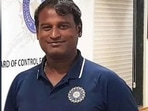 Former Indian women's team coach WV Raman (L), Ramesh Powar (R)