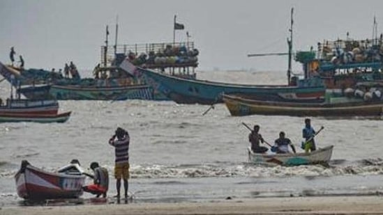Chief minister Pinarayi Vijayan on Thursday also advised fishermen to not venture into the sea.(PTI file photo) Chief minister Pinarayi Vijayan on Thursday also advised fishermen to not venture into the sea.(PTI file photo)
