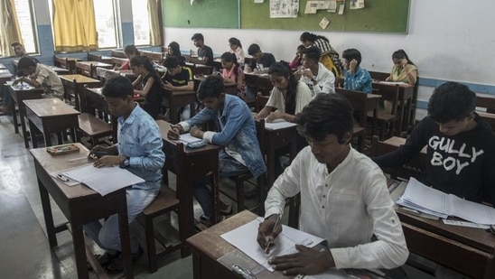 Uncertainty prevails over Class 12 state board exams in Bengal after COVID surge Uncertainty prevails over Class 12 state board exams in Bengal after COVID surge
