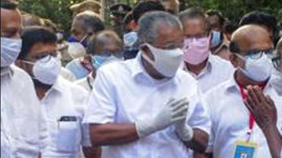 Kerala Chief Minister Pinarayi Vijayan on Thursday wrote another letter to Prime Minister Modi seeking additional 300 tonnes of medical oxygen on an urgent basis. (AP PHOTO.) Kerala Chief Minister Pinarayi Vijayan on Thursday wrote another letter to Prime Minister Modi seeking additional 300 tonnes of medical oxygen on an urgent basis. (AP PHOTO.)