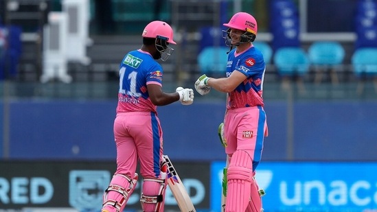 Rajasthan Royals captain Sanju Samson (left) and Jos Buttler in action against SRH in IPL 2021.(IPL) Rajasthan Royals captain Sanju Samson (left) and Jos Buttler in action against SRH in IPL 2021.(IPL)