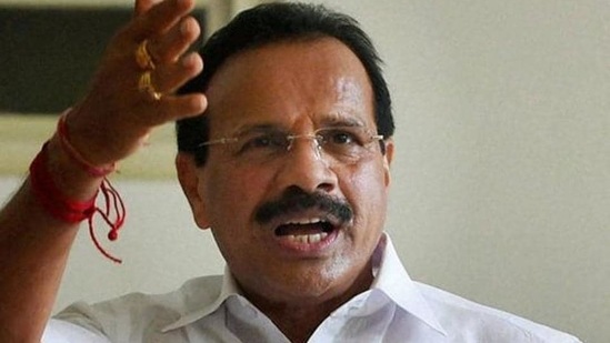 Union Minister DV Sadananda Gowda(PTI File Photo) Union Minister DV Sadananda Gowda(PTI File Photo)