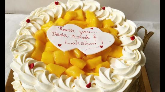 Covid\'s positive tales: Denizens send cakes to thank friends, laud ...