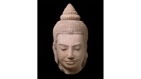 From 13th century, Thailand: Soft sandstone, to capture the expression right between wisdom and tranquillity. The long earlobes a sign of heavy jewellery left behind.(Image courtesy: Victoria & Albert Museum)