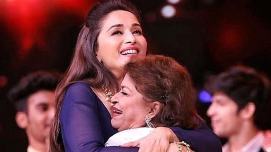 Madhuri Dixit paid tribute to the late Saroj Khan.