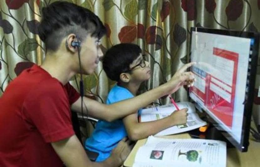 Schools prep for online rerun as break nears end Schools prep for online rerun as break nears end