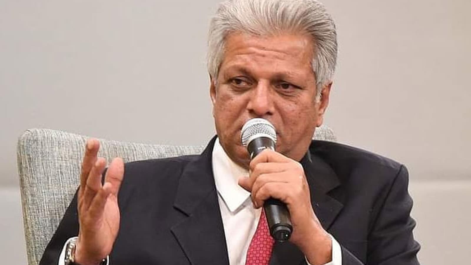 Outgoing coach WV Raman alleges smear campaign against him | Cricket