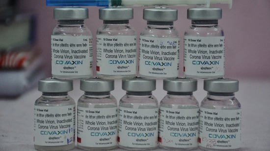 Vaccine makers are partners of the government, Dr VK Paul said, as states are complaining that vaccine manufacturers are denying their demands. (HT PHOTO)