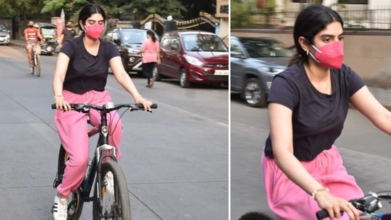 Khushi, on the other hand, wore a basic black T-shirt, pink joggers and sneakers. (Varinder Chawla)