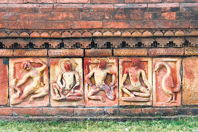 Stone carvings at the Somapura Mahavihara in Bangladesh. (Shutterstock)