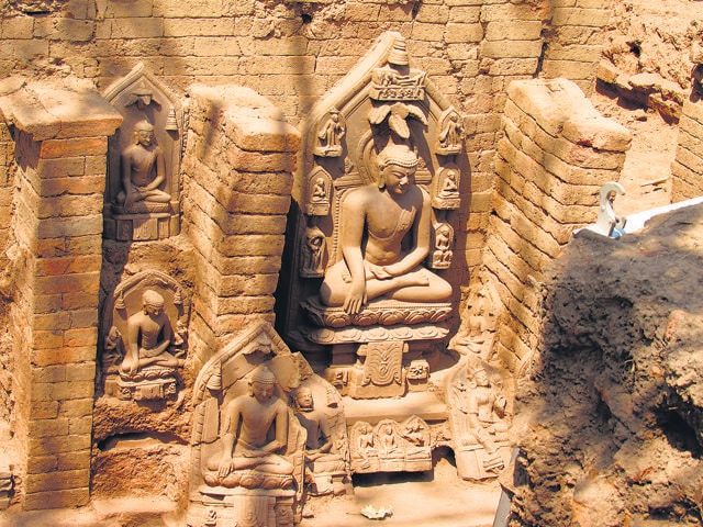 Idols unearthed during the Hazaribagh excavation. (Shutterstock)