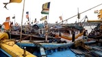At the Cacra village in Bambolim near state capital Panaji, fishermen were seen rushing back from the sea with their canoes as gusty winds hit the coast.(PTI) At the Cacra village in Bambolim near state capital Panaji, fishermen were seen rushing back from the sea with their canoes as gusty winds hit the coast.(PTI)